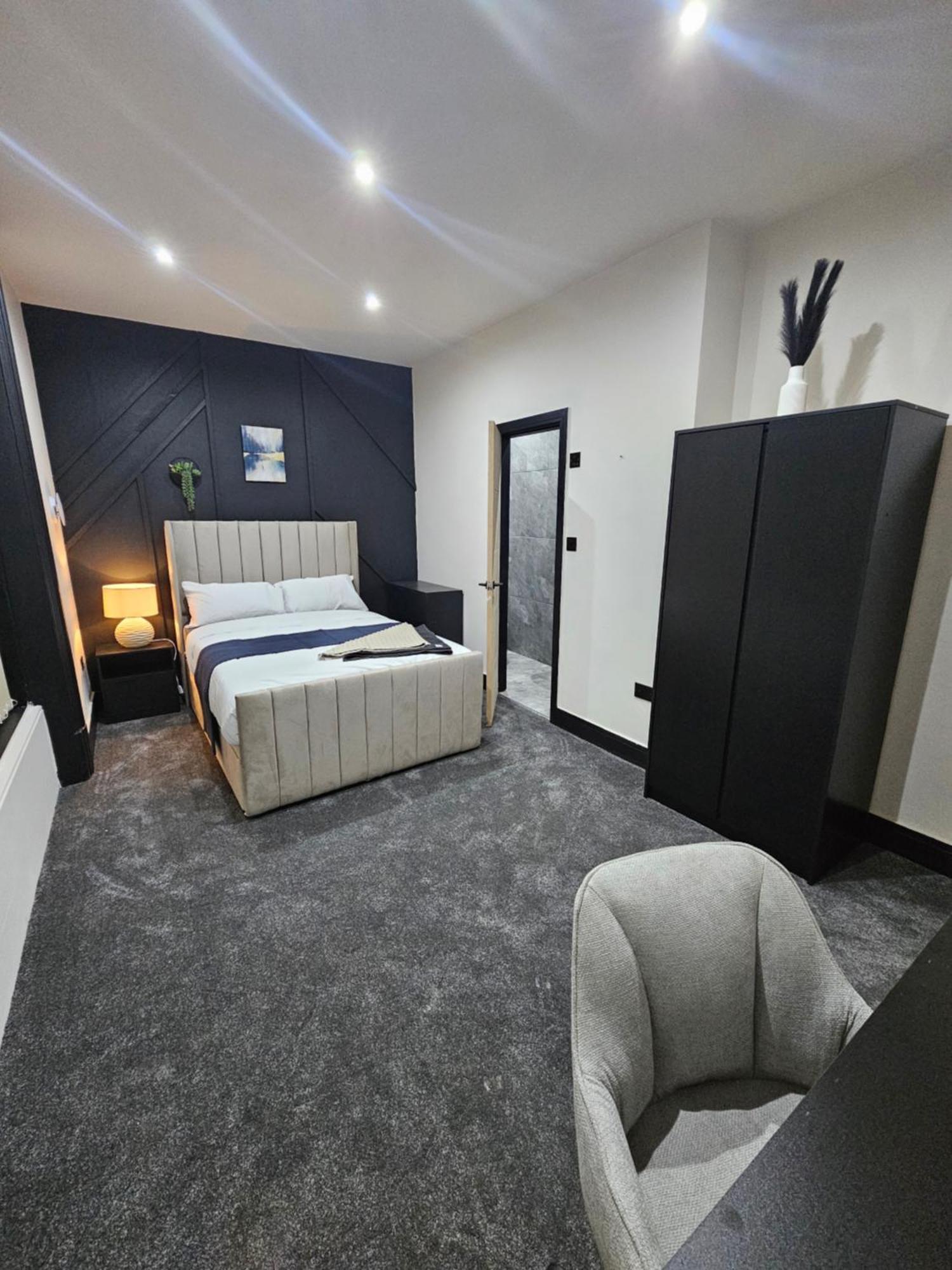 Springwood Villa Хъдърсфийлд Екстериор снимка